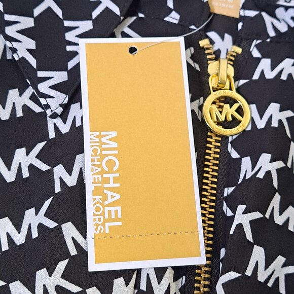 Michael Kors Size 3X, ¾ Sleeve Black & White Logo Top NWT - Picture 6 of 14